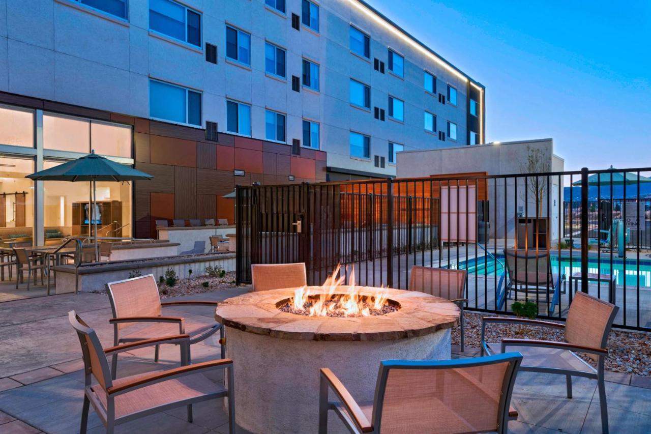 Hotel Element Palmdale Exterior foto